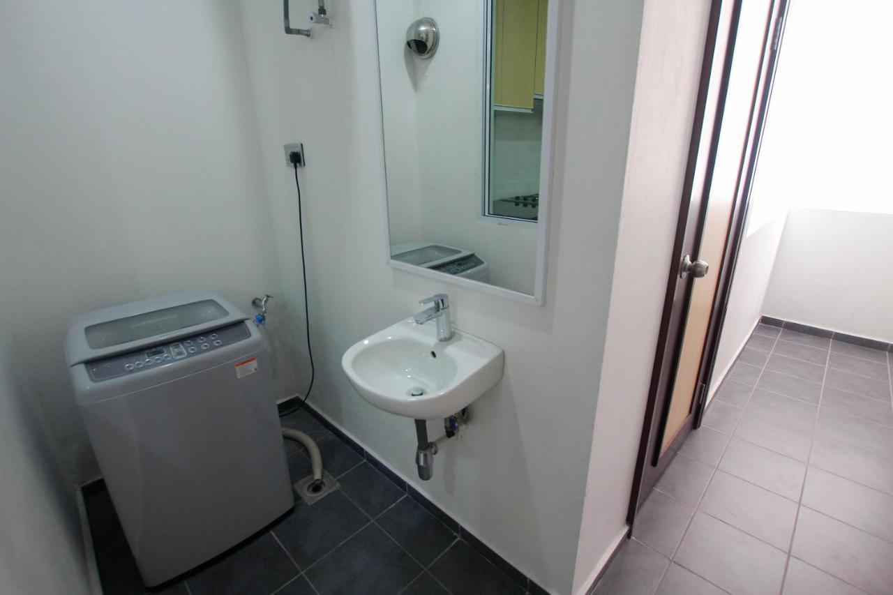 Imperial Suites Miri , Diamond Tower Екстериор снимка