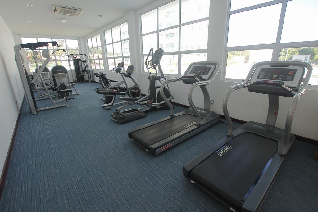 Imperial Suites Miri , Diamond Tower Екстериор снимка