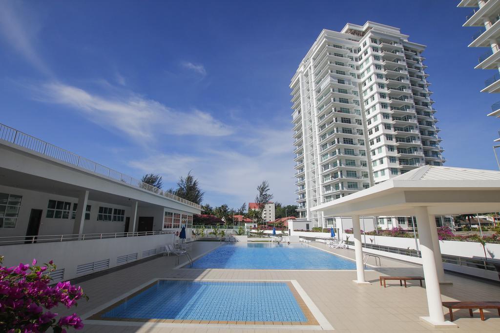 Imperial Suites Miri , Diamond Tower Екстериор снимка