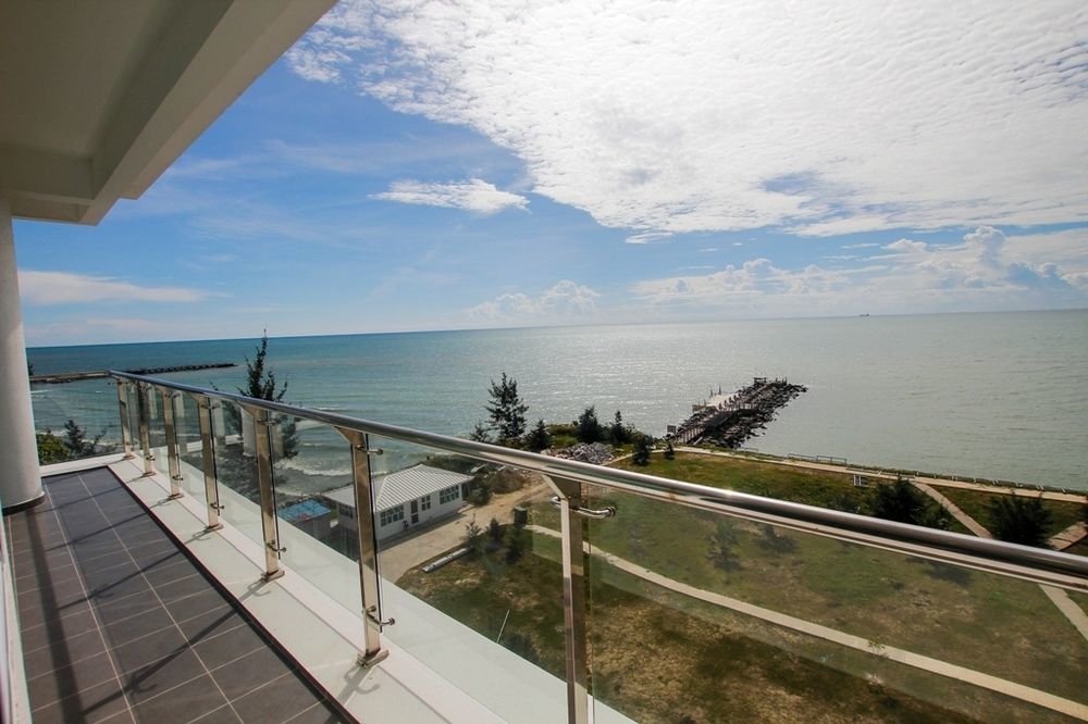 Imperial Suites Miri , Diamond Tower Екстериор снимка